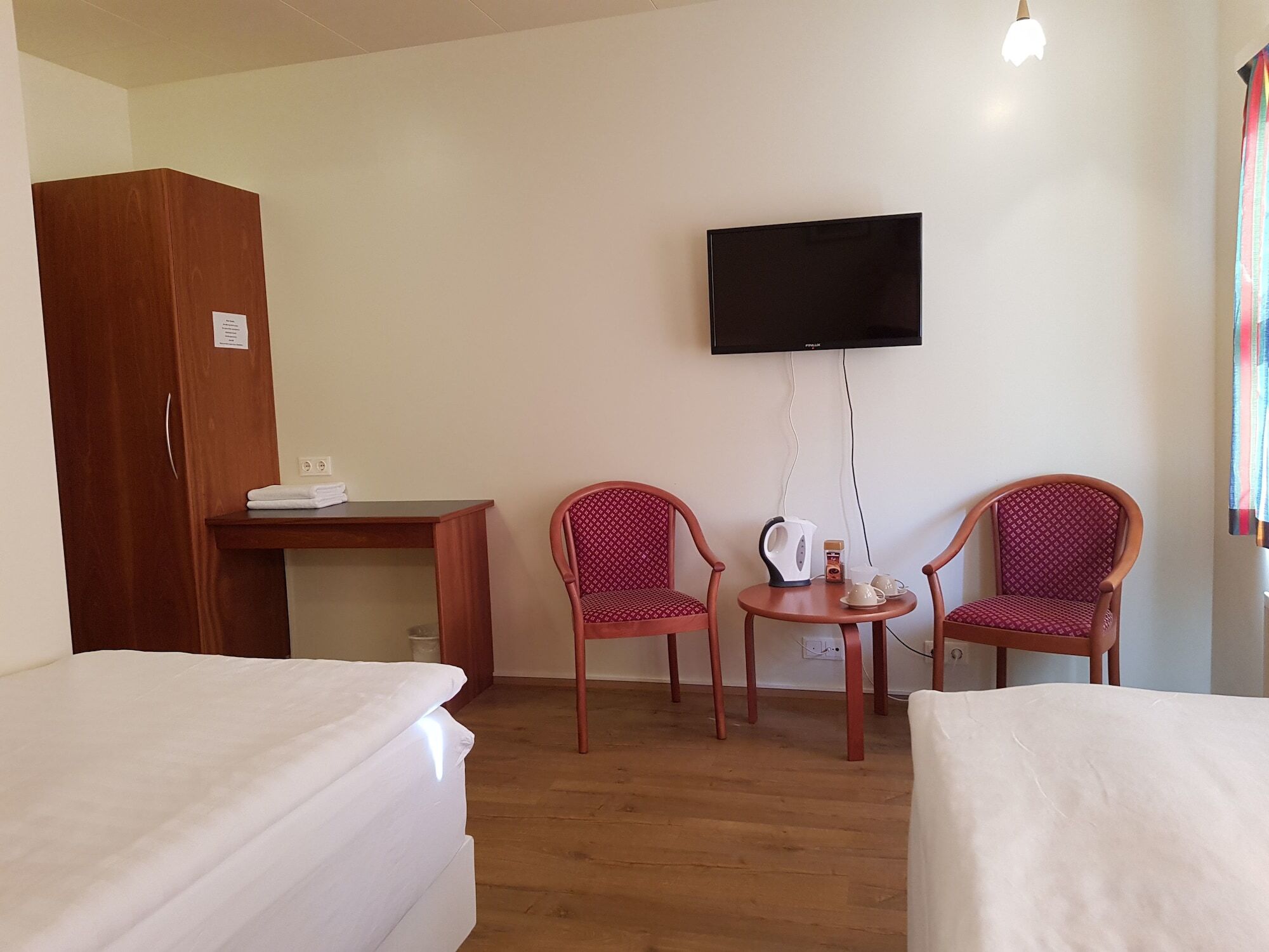 Skipalaekur Guesthouse Эгильсстадир Экстерьер фото